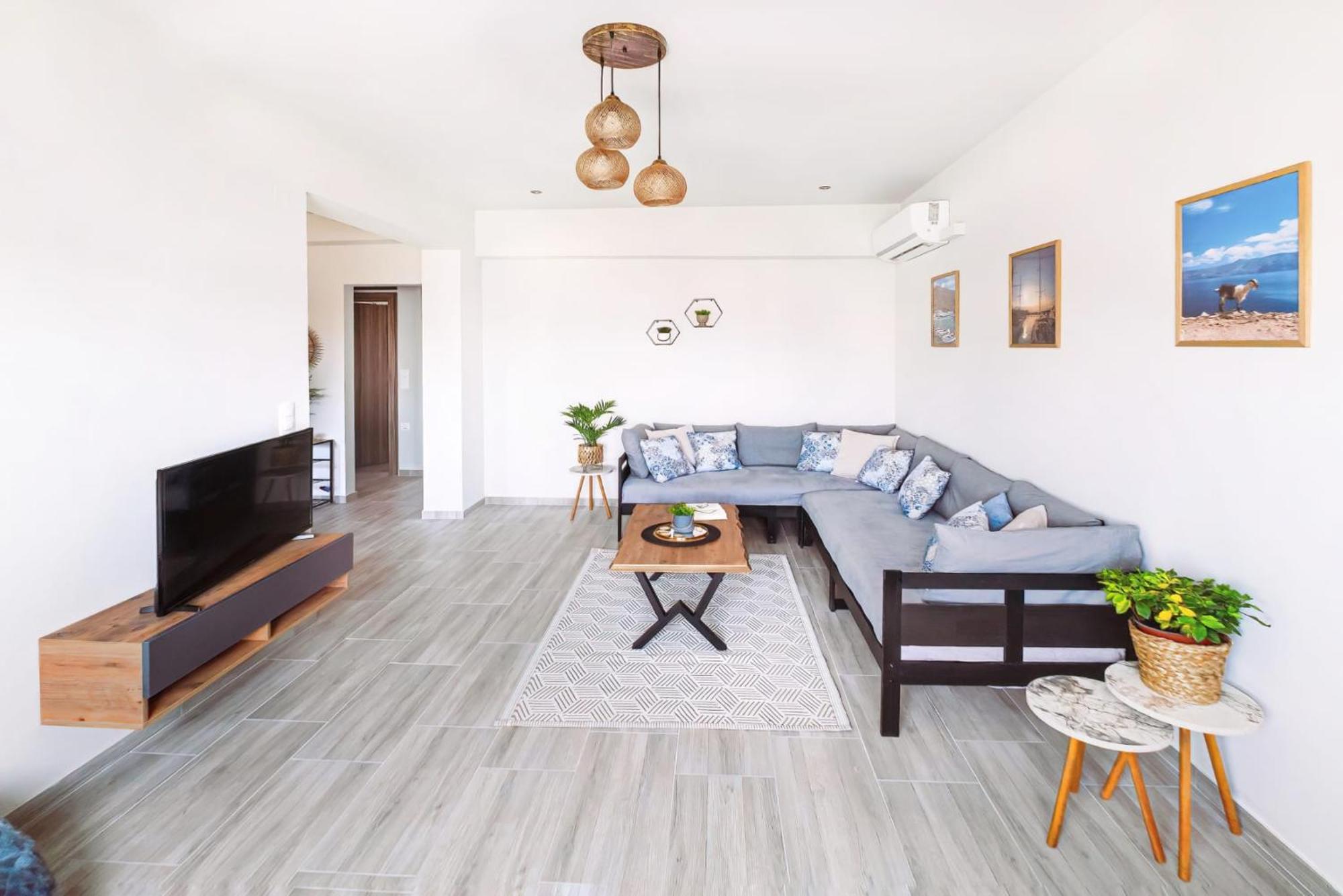 Holiday House Heraklion Deluxe Exterior photo